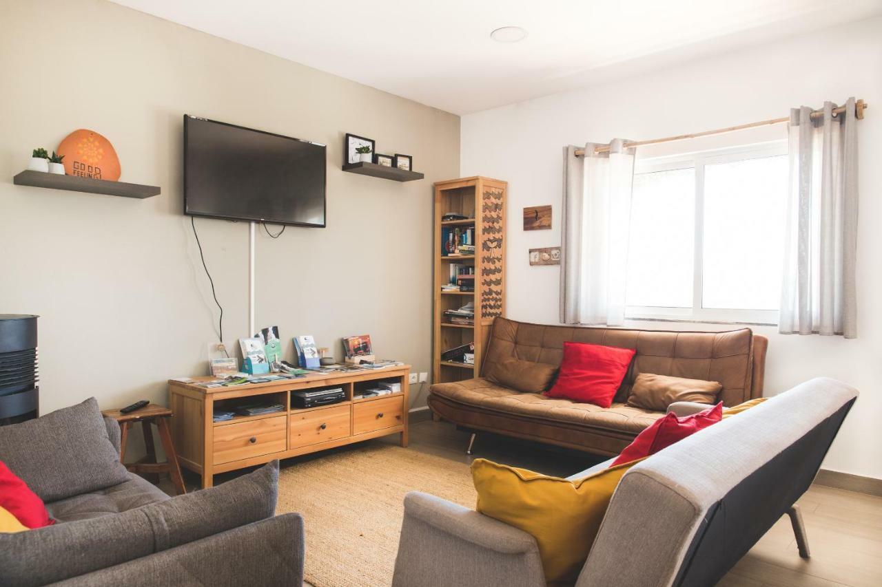 Raposeira  Good Feeling Hostel & Guest House מראה חיצוני תמונה