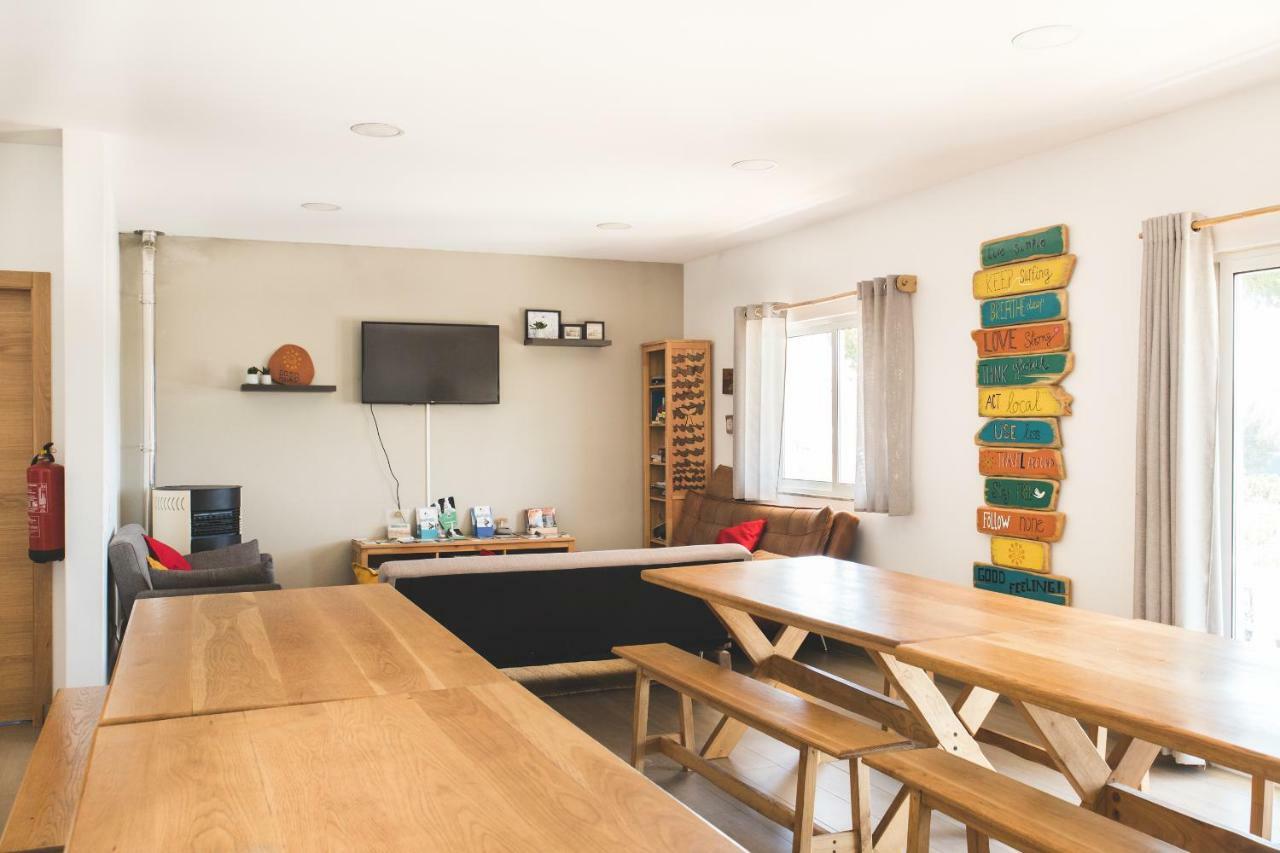 Raposeira  Good Feeling Hostel & Guest House מראה חיצוני תמונה